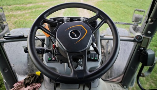 Volante del NX610